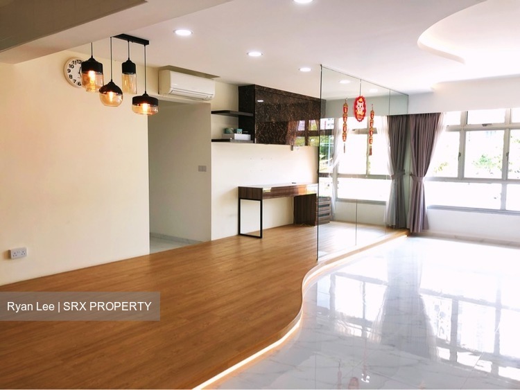 Pasir Ris Street 51 thumbnail photo
